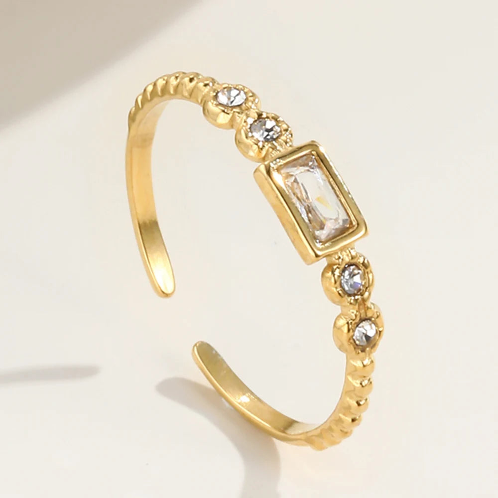 Luna Crystal Ring